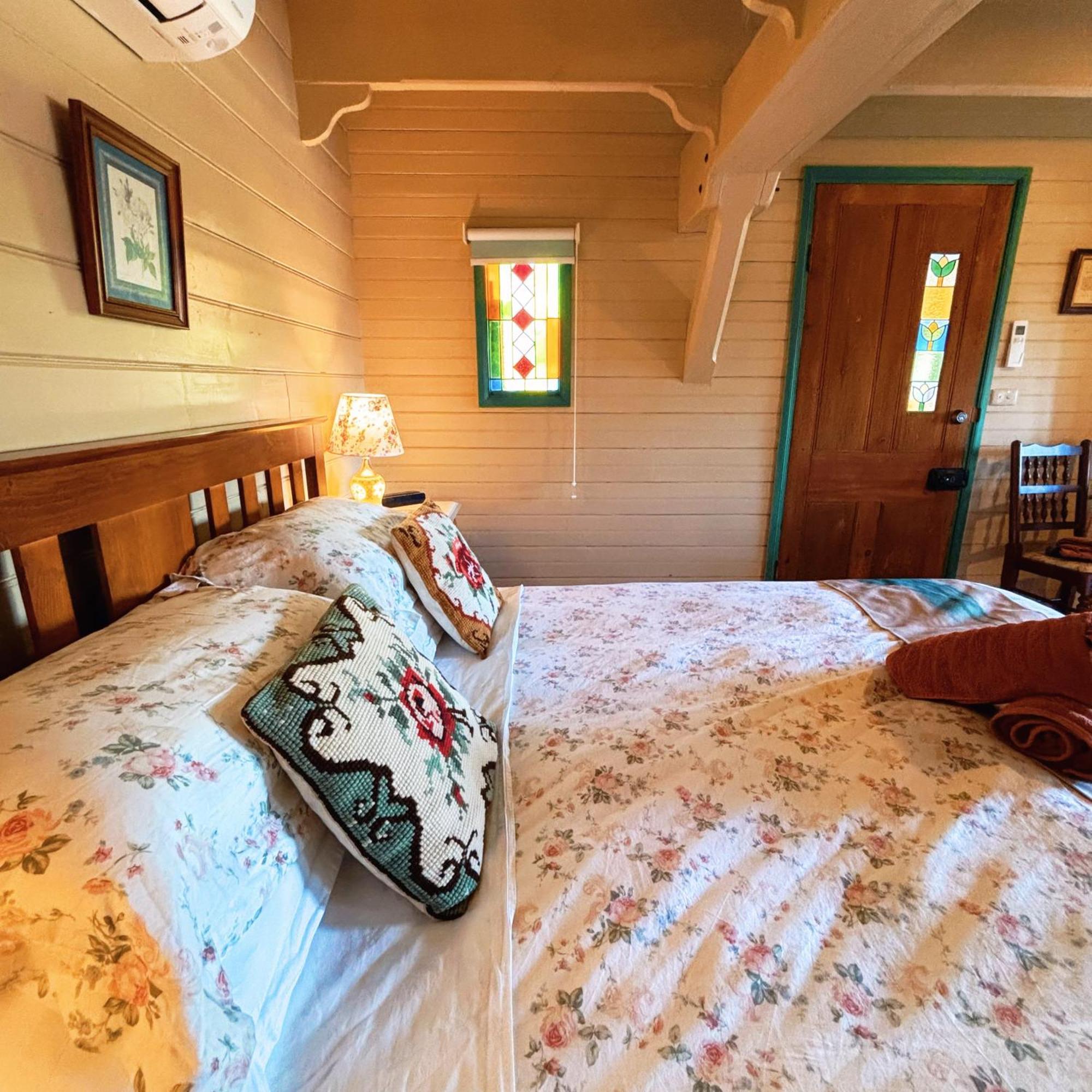 The Goat And Goose Bed & Breakfast Lakes Entrance Eksteriør billede